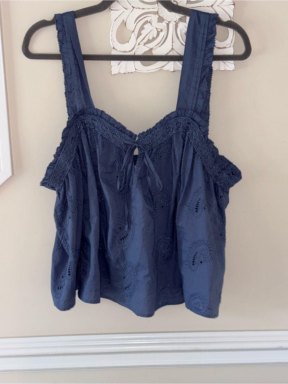 Universal Thread Navy Eyelet Tie-Front Tank Top